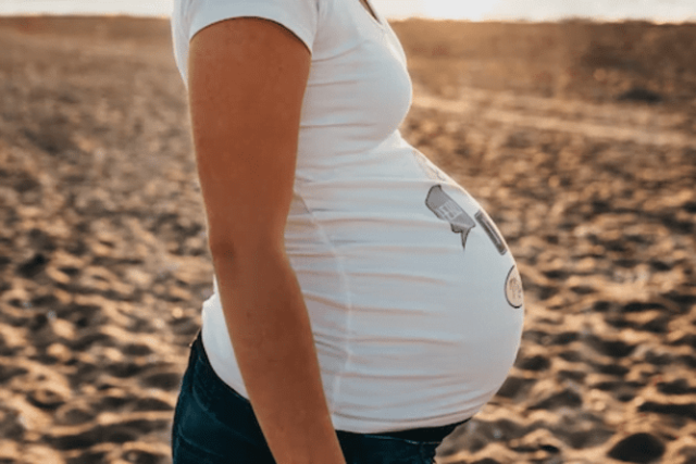 Travel Tips For Moms-to-be Travel Tips For Moms-to-be