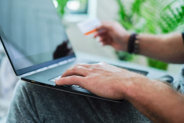 Selling Credit Cards Online Selling Credit Cards Online