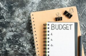 Budget Lifestyle Hacks for Indian Festive Season: Celebrate Joyfully without Breaking the Bank Budget Lifestyle Hacks